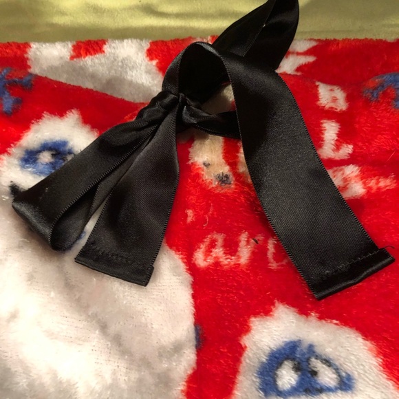 2 Rudolf the Red Nosed Reindeer pajama bottoms/medium and small child size - Picture 16 of 16